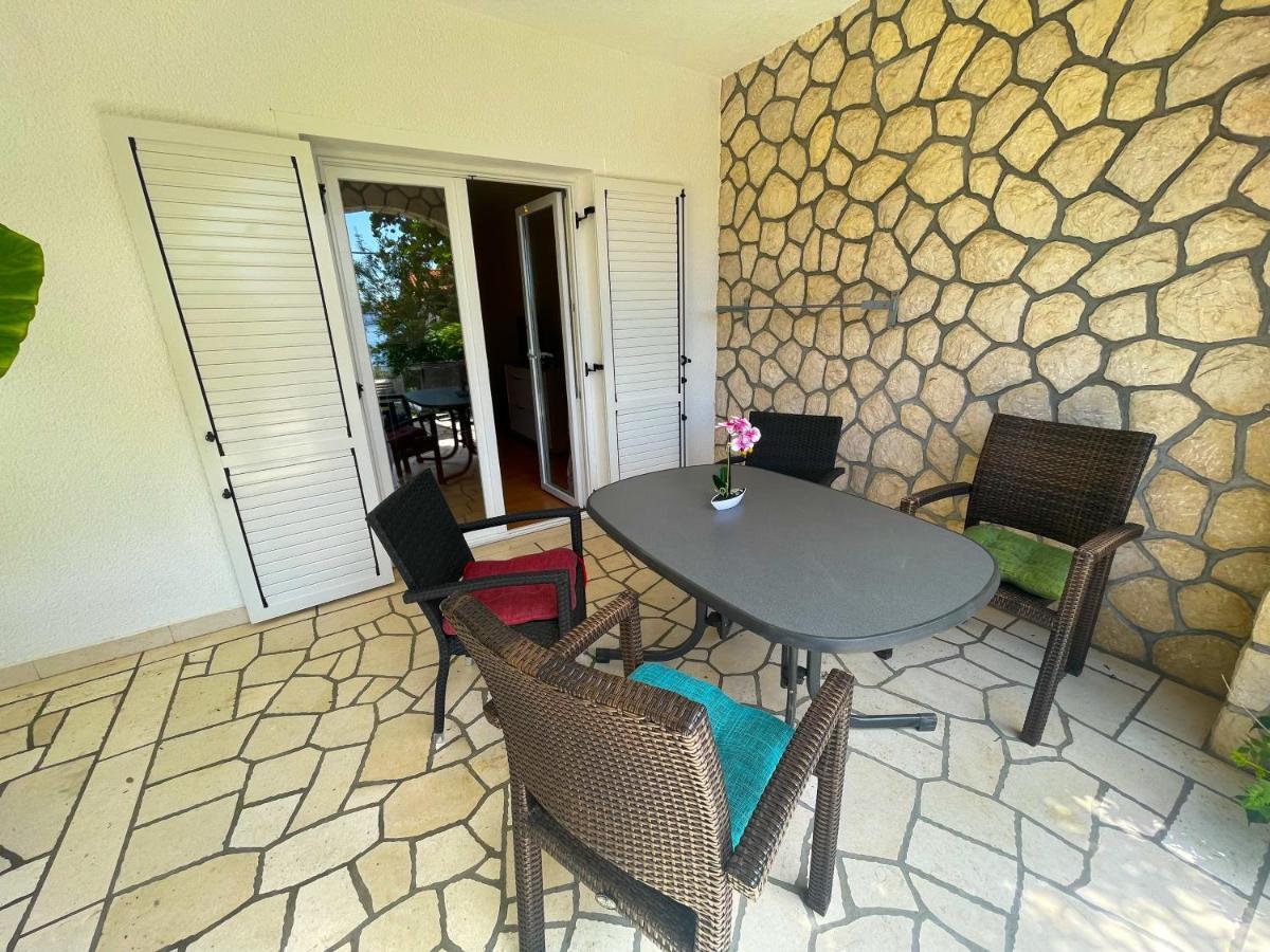 נובי ווינודולסקי Apartments Sams מראה חיצוני תמונה