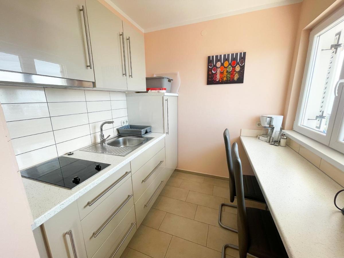 נובי ווינודולסקי Apartments Sams מראה חיצוני תמונה