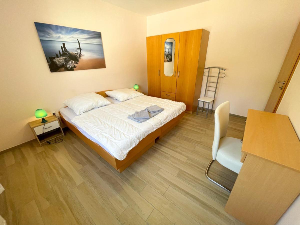נובי ווינודולסקי Apartments Sams מראה חיצוני תמונה